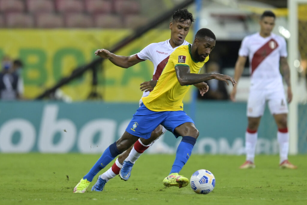 Gerson, do Flamengo, está na convocação de Diniz para as Eliminatórias da Copa com Seleção