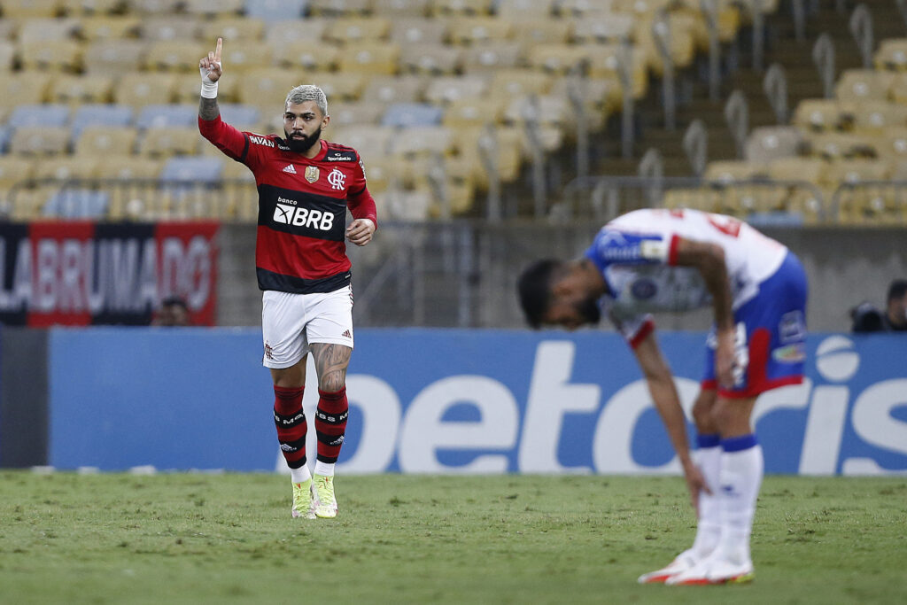 Flamengo e Bahia se enfrentam no Maracanã após dois anos do último encontro