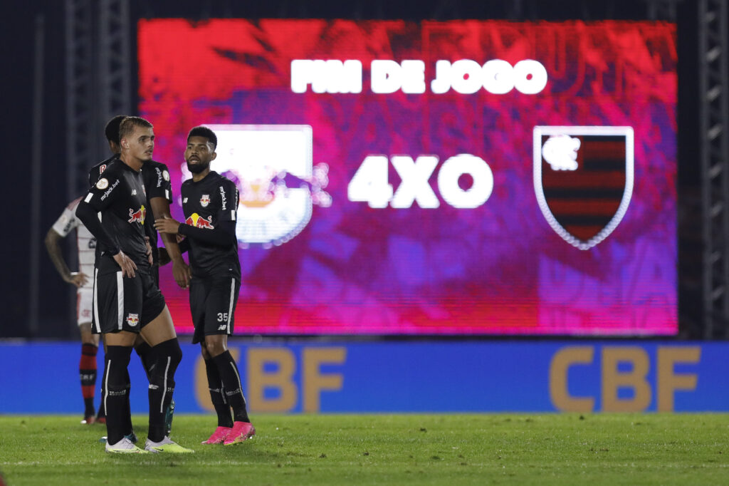 Entenda porque o Flamengo tem uma das piores defesas da Série A mesmo com Matheus Cunha, Fabrício Bruno e Léo Pereira em grande fase