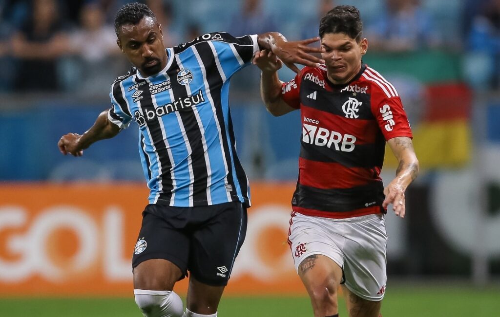 Ayrton Lucas no Grêmio x Flamengo; assista aos melhores momentos
