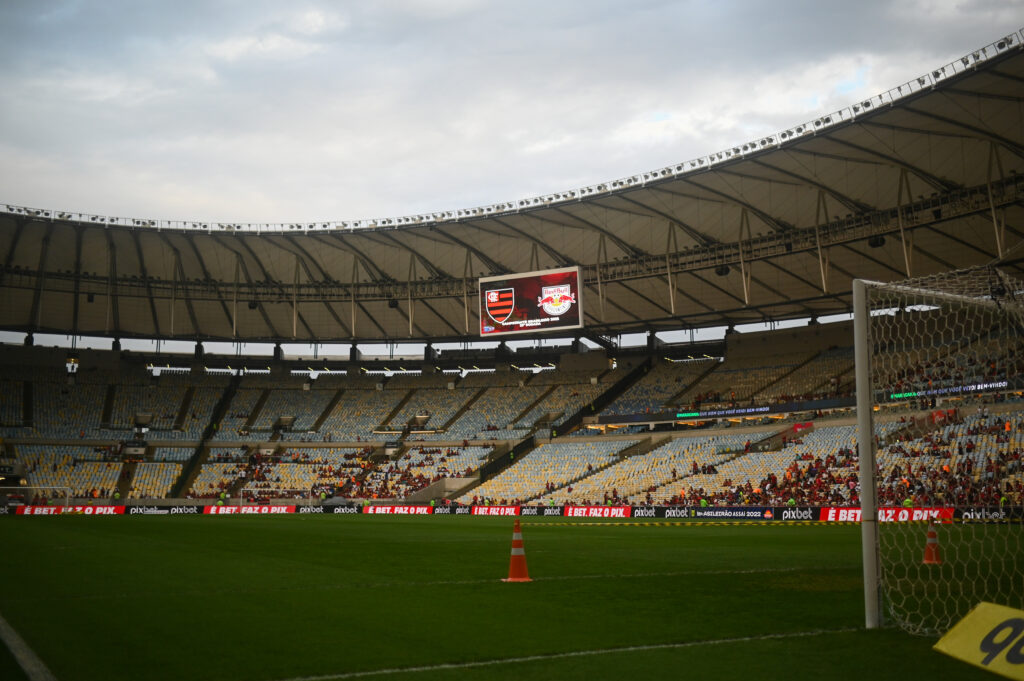 Flamengo x Bragantino no Maracanã; RMP alerta para condições do gramado