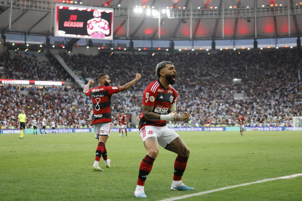 Gabigol comemora gol do Flamengo em clássico com o Vasco; veja as últimas notícias