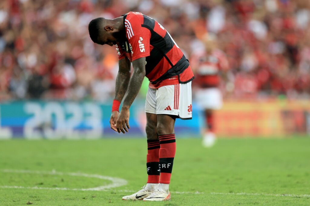 Flamengo é o pior em ranking de opções de passe feito pela CIES Football Observatory e Tite pode mudar isso