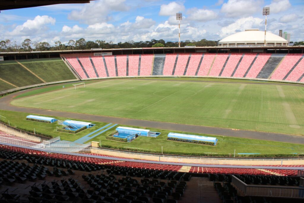 Estádio Parque do Sabiá, local de Flamengo x América-MG, pelo Brasileirão
