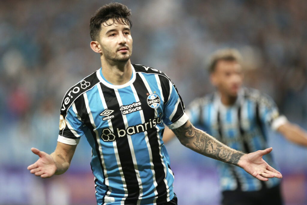 Villasanti do Grêmio entrou na mira do Flamengo