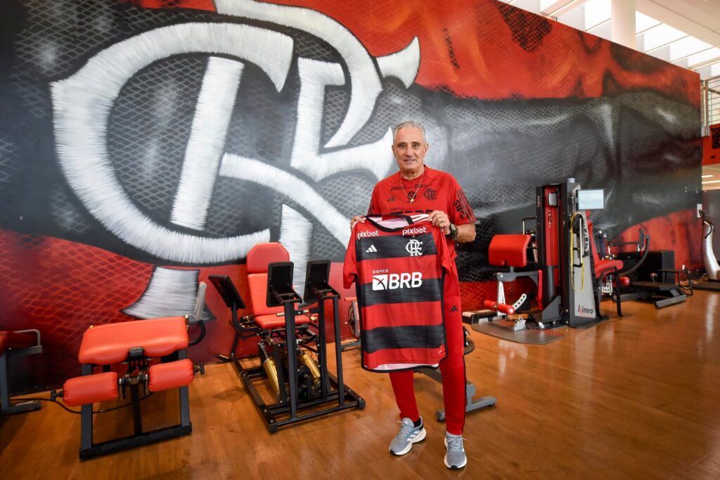 Tite no Ninho do Urubu; técnico inicia trabalho no Flamengo, dúvida sobre Gabigol, entrevista de Marcos Braz e as últimas notícias