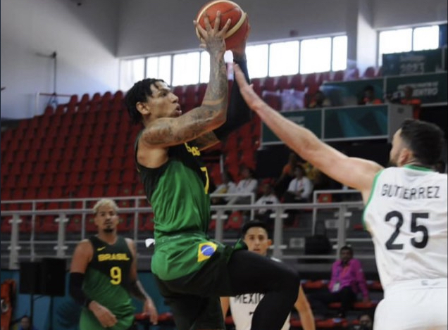 Gustavinho analisa estreia do basquete contra o México no pan