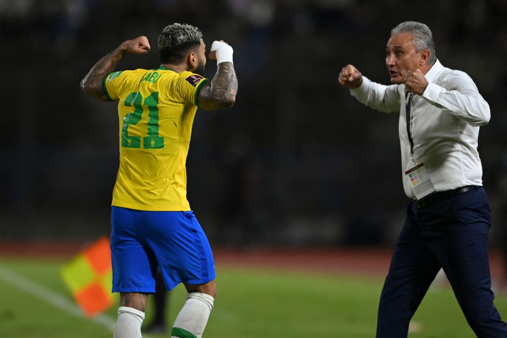 Novo técnico do Flamengo, Tite já convocou um time inteiro do Mais Querido quando comandava a Seleção Brasileira