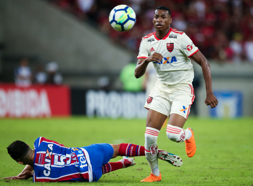 Jean Lucas explica recusa ao Flamengo e por que escolheu Santos