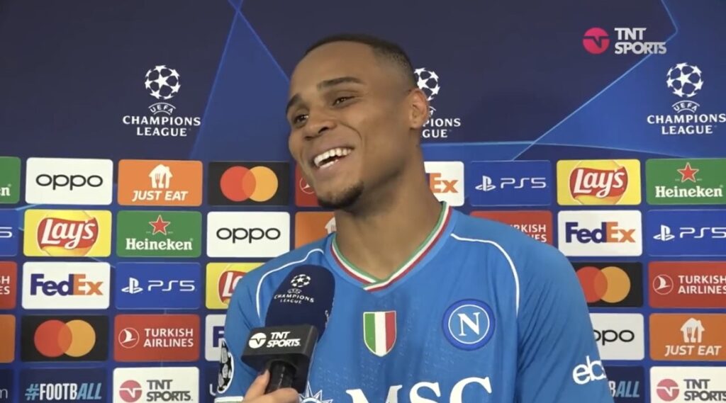 Natan 'abre sorriso' e fala sobre jogar a Champions League