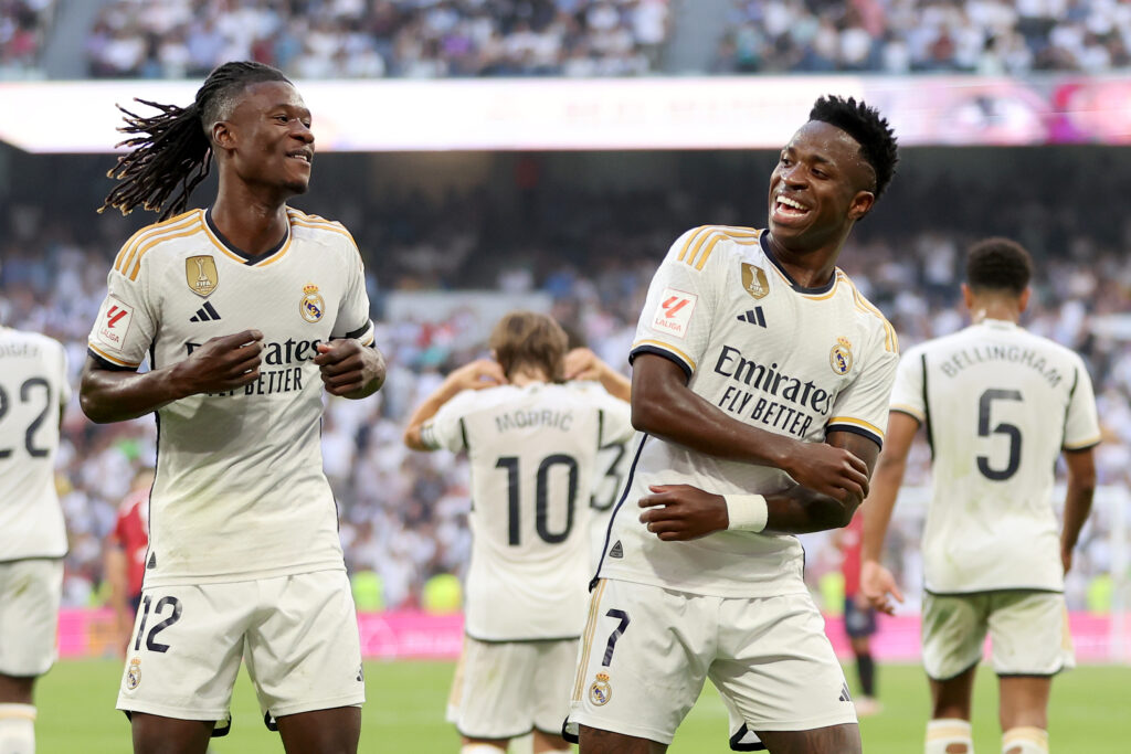 Vinícius Júnior e Camavinga comemoram gol do Real Madrid