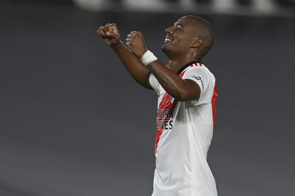 De La Cruz é alvo do Flamengo para 2024