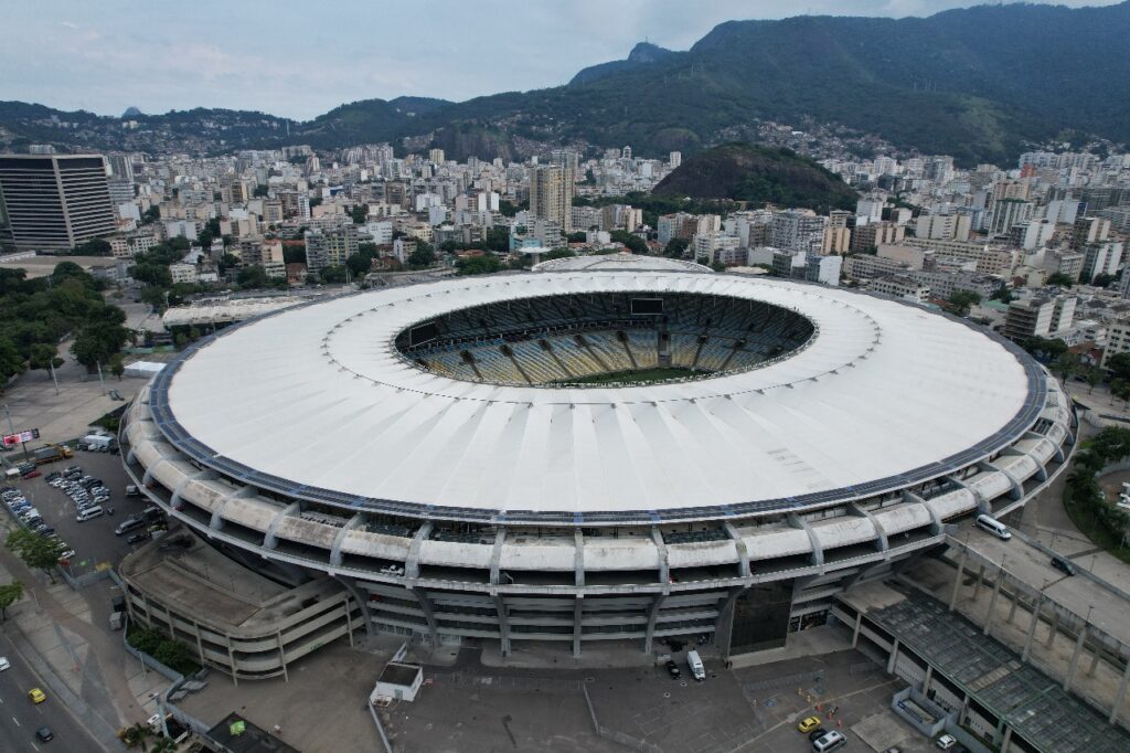 Maracanã visto de cima; briga entre Vasco e Flamengo pelo estádio ganhou mais um capítulo na Justiça