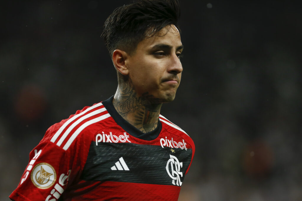 Flamengo quer dar aumento a Erick Pulgar