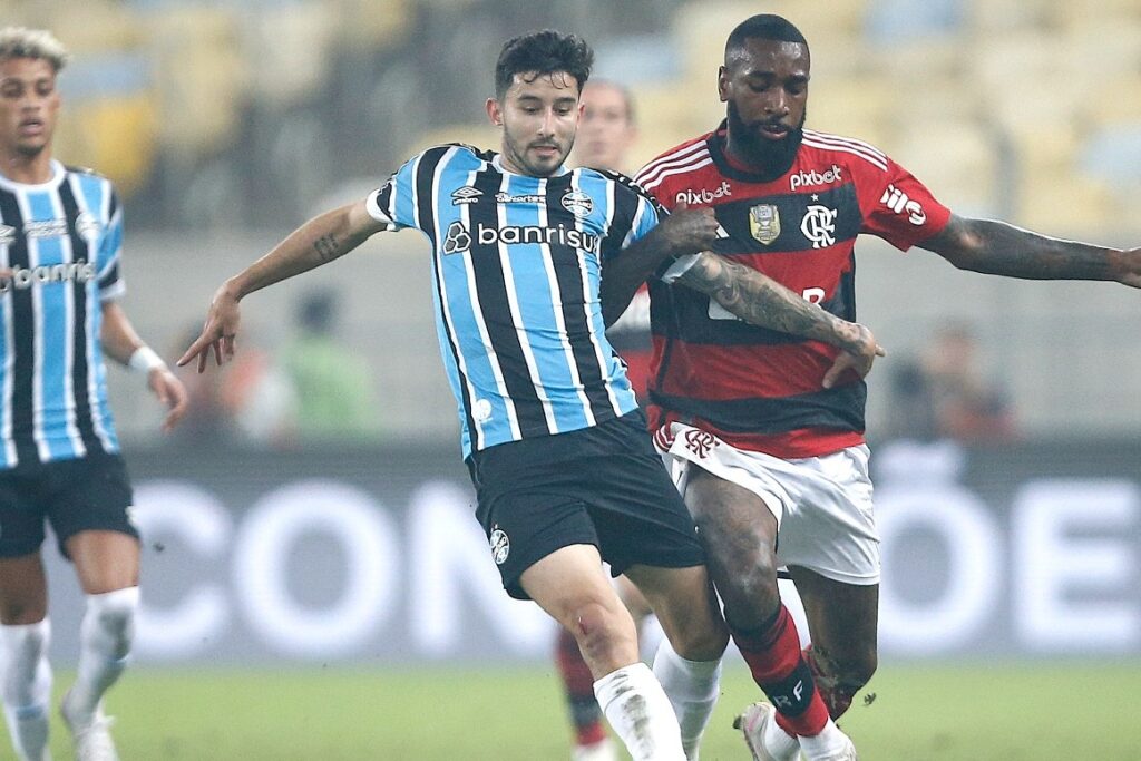 Villasanti é um dos alvos do Flamengo