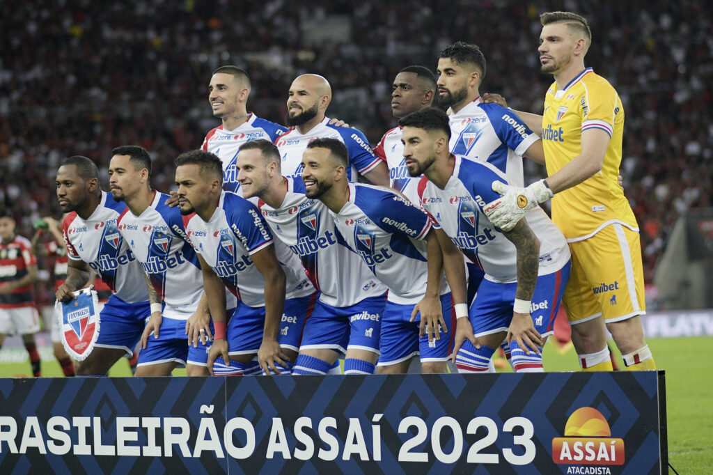 Flamengo e Fortaleza se enfrentam pelo Campeonato Brasileiro na Arena Castelão