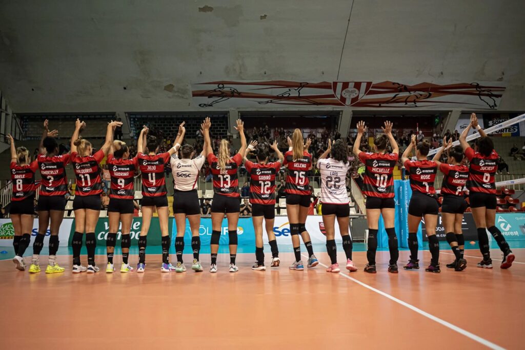 Sesc Flamengo em quadra no Tijuca Tênis Clube