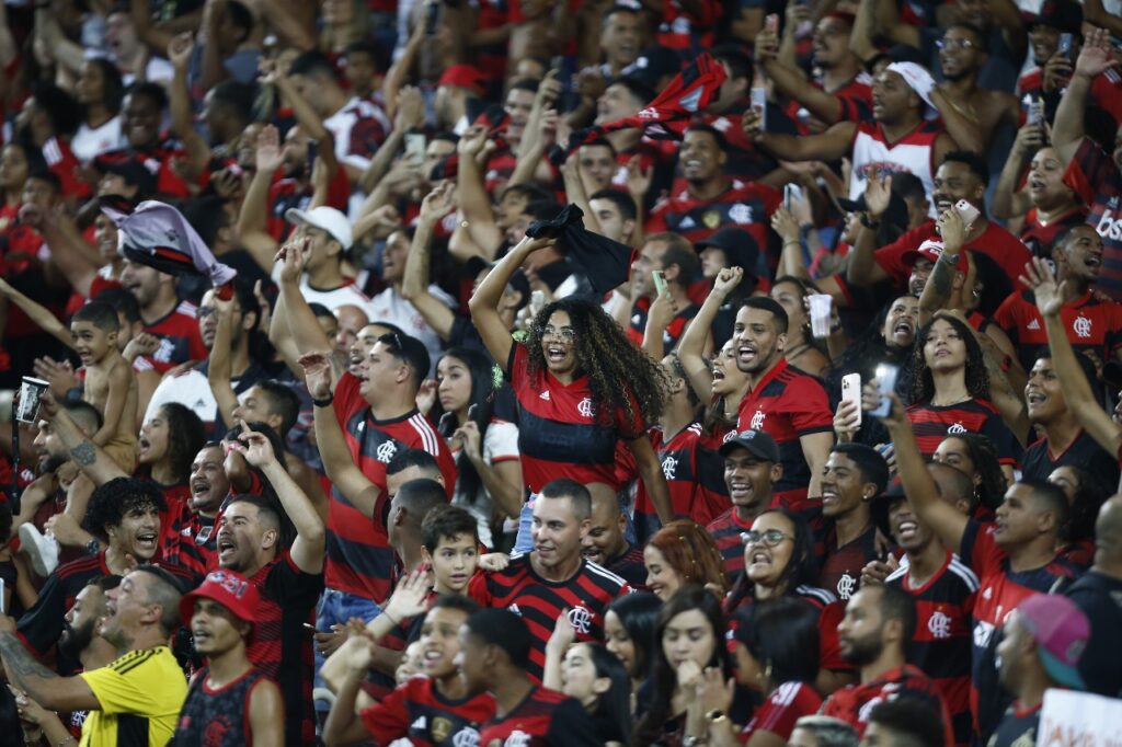 Torcida do Flamengo no Maracanã; Jogo entre Flamengo e Audax, pelo Carioca, bateu recorde de público da Arena da Amazônia