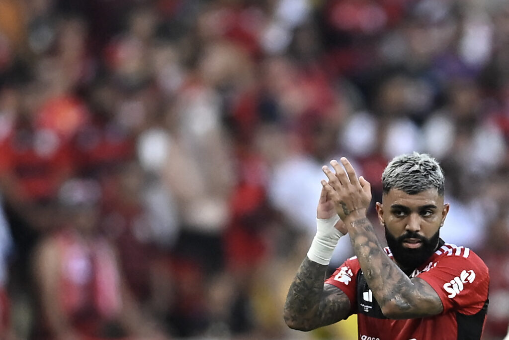 Gabigol agradece apoio da torcida do Flamengo