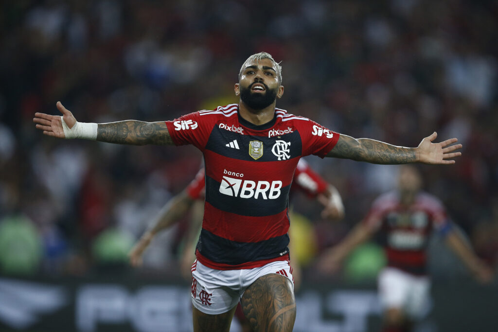 Gabigol, ídolo do Flamengo, interessa ao Corinthians
