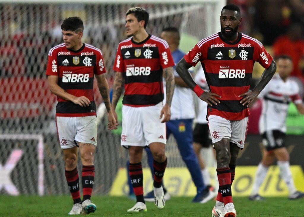 Pedro, Gerson e Ayrton Lucas lamentam derrota do Flamengo