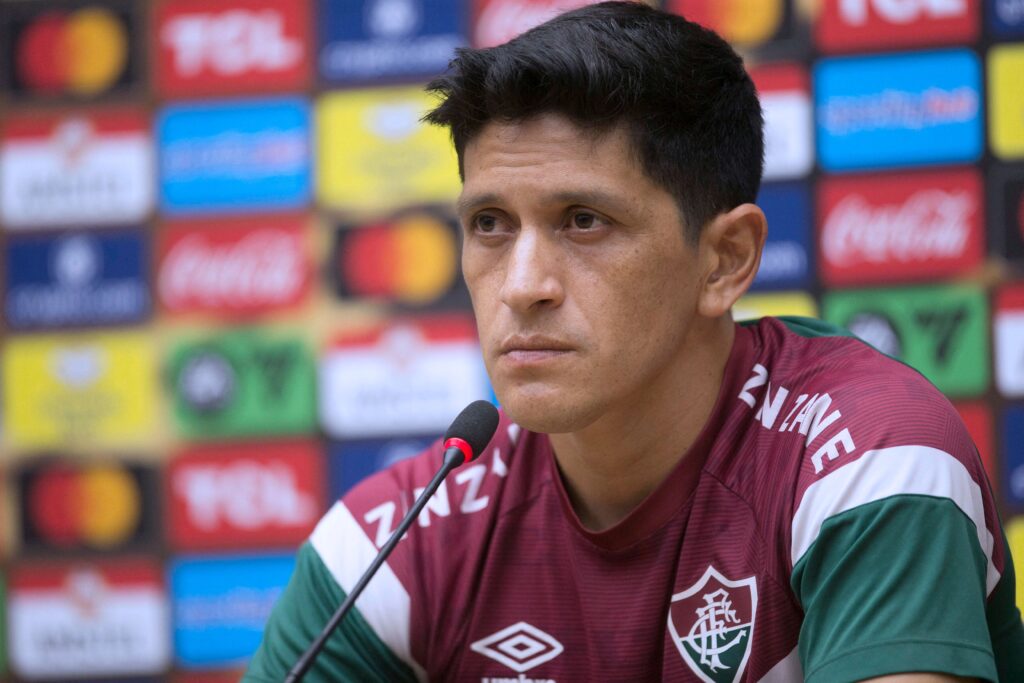 Germán Cano enfurece torcida do Fluminense com post do Flamengo