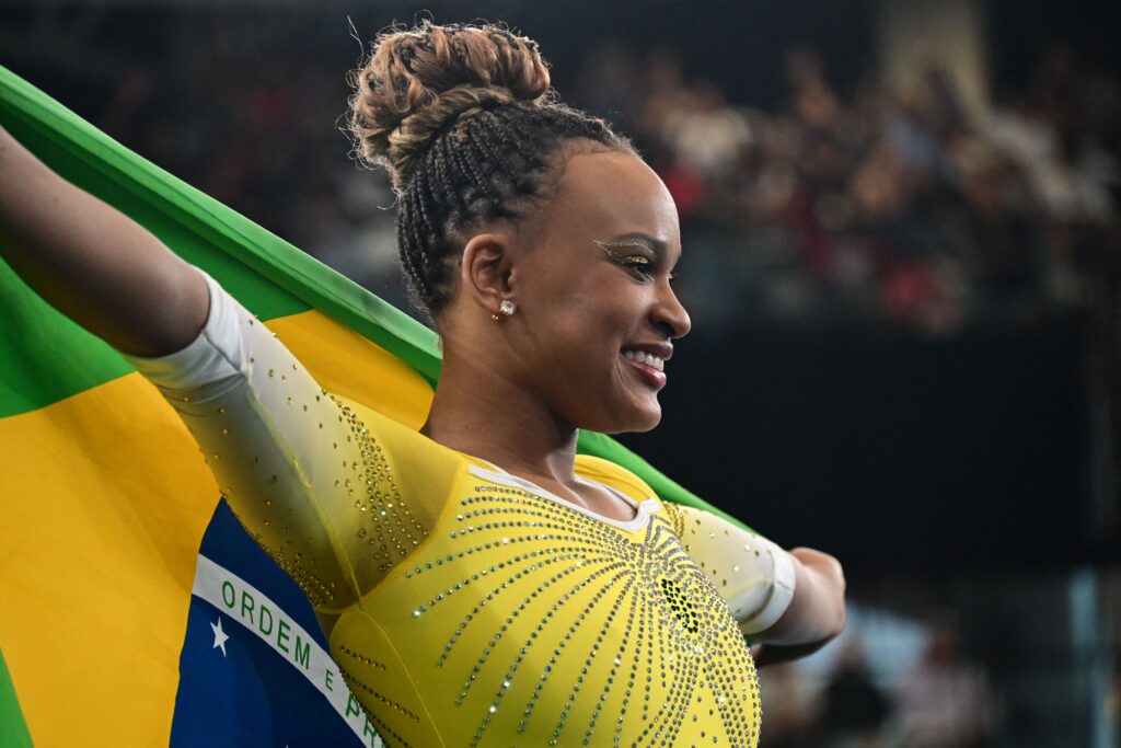 Getty escolheu foto impressionante de Rebeca Andrade durante final do Salto no Pan-Americano 2023