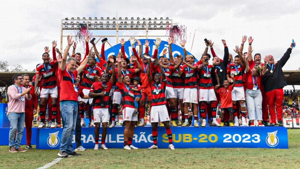 Flamengo campeão brasileiro sub-20 de 2023 repleto de promessas