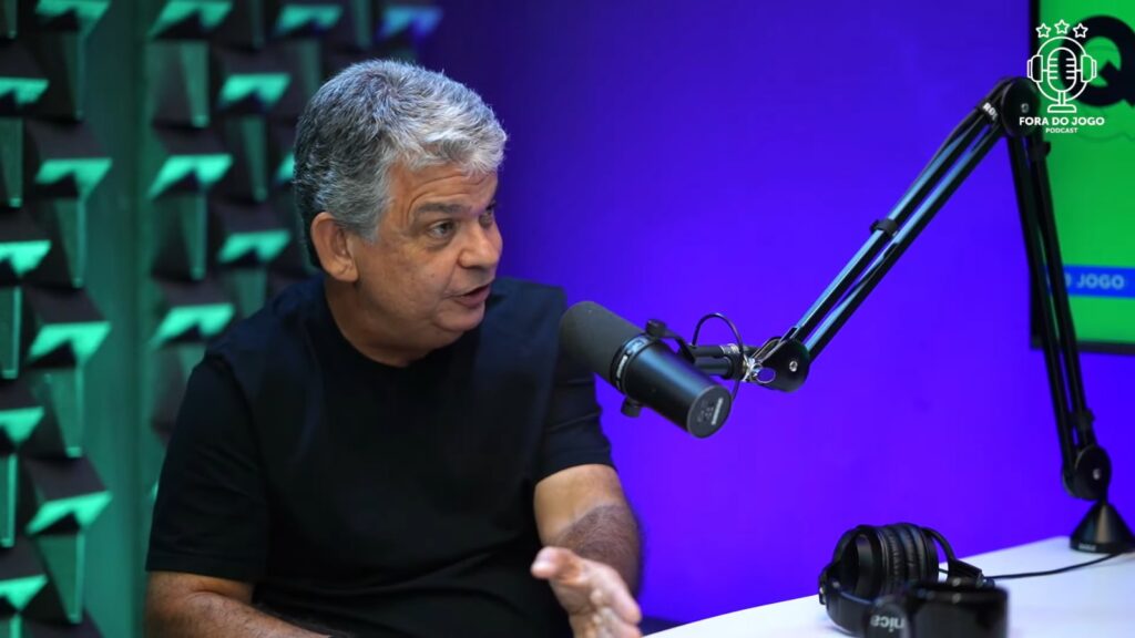 Carlos Brazil, ex-gerente de transição da base do Vasco, fala bem do Flamengo em podcast