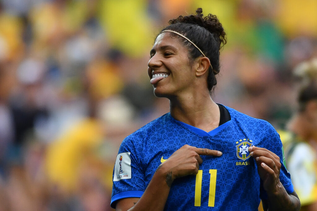 Cristiane, ex-Santos, é o novo reforço do Flamengo Feminino