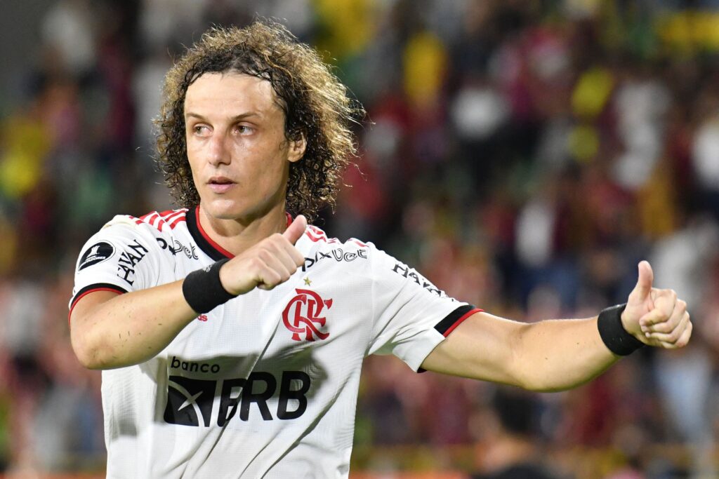David Luiz pode deixar Flamengo e se juntar a Santos no Fortaleza