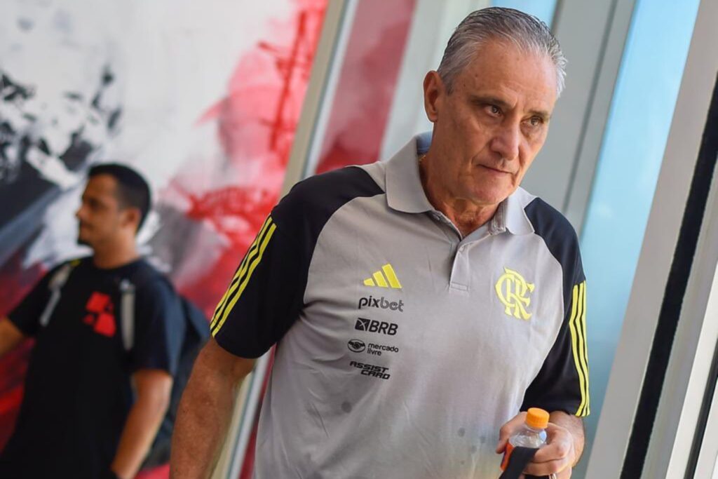 Flamengo viaja para Manaus com roupa nova de viagem e encara o Audax em estreia do Carioca