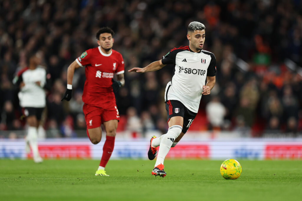 Andreas Pereira tem melhor nota de sua equipe e deu assistência, mas não consegue evitar a derrota em Liverpool x Fulham