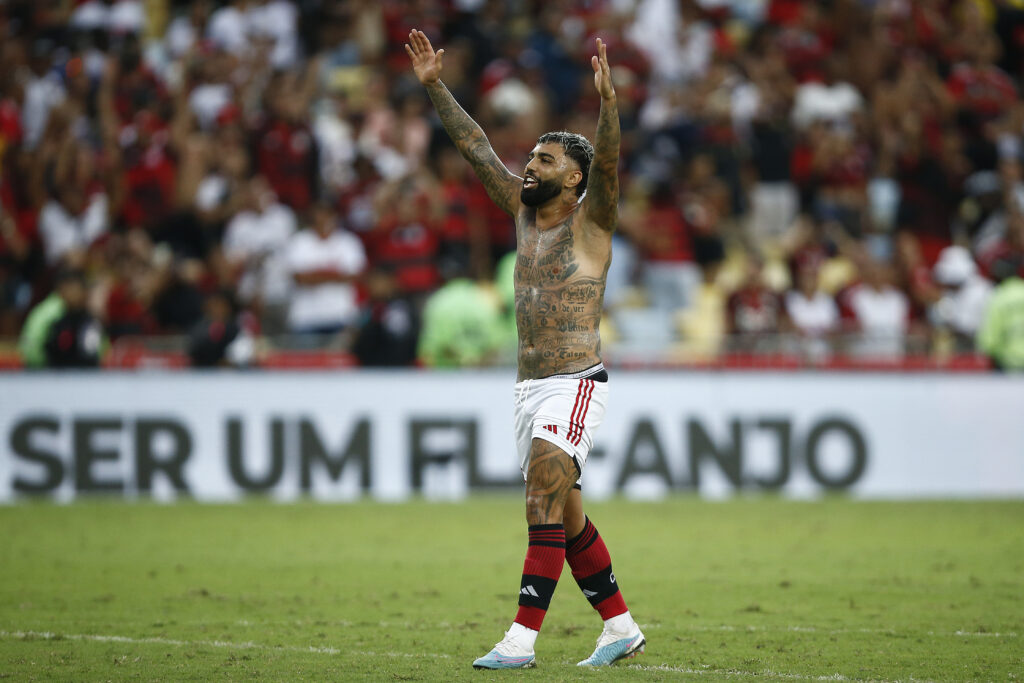 Além de Gabigol, veja os jogadores que têm contrato com o Flamengo somente até o final de 2024 e as oportunidades que terão neste ano