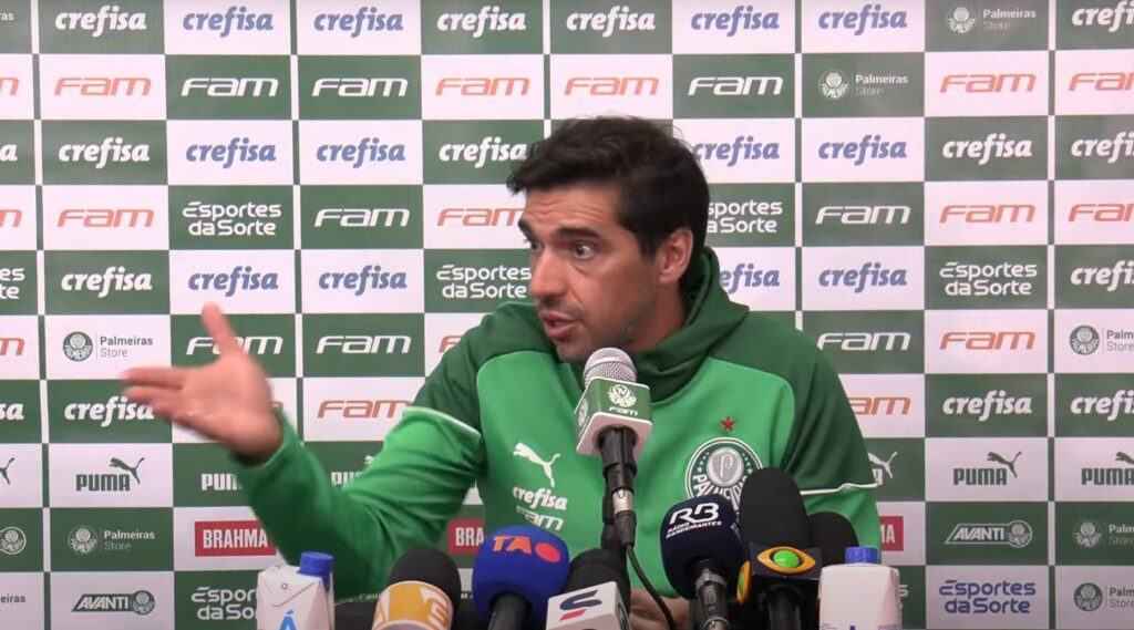 Abel Ferreira em coletiva do Palmeiras; Técnico falou sobre Gabigol