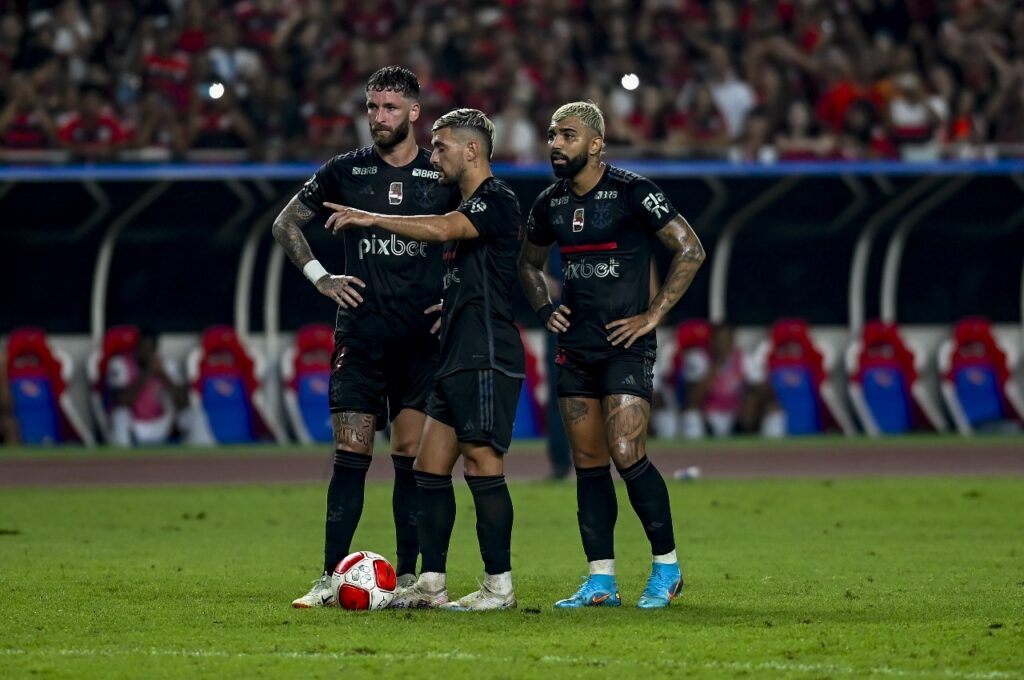 Flamengo venceu o Sampaio Corrêa por 2 a 0, pelo Campeonato Carioca