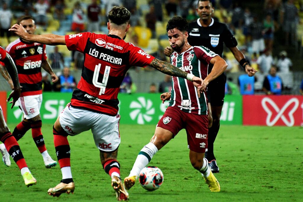 FERJ escolhe árbitro experiente para apitar Flamengo x Fluminense no Carioca