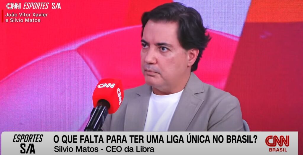 Dirigente da Libra conta como fez filhos paulistas torcerem para Flamengo antes de defender aprovação de contrato com a Globo