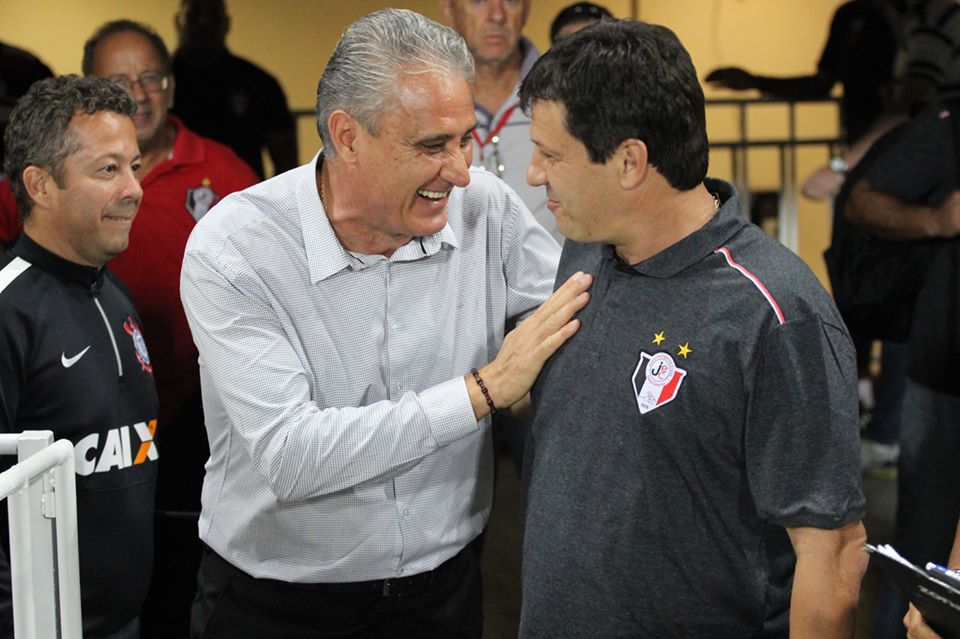 Pelo Flamengo, Tite tem chance de abrir vantagem no retrospecto contra Adilson Batista