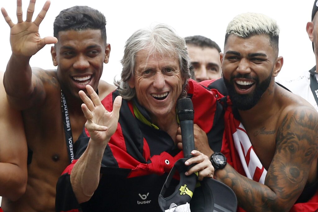 Jorge Jesus comemora títulos da Libertadores e Brasileiro de 2019 pelo Flamengo