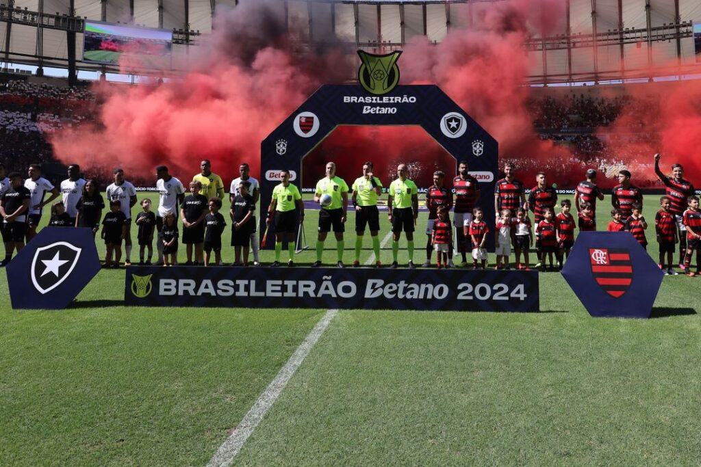 Flamengo contra Botafogo, pelo Campeonato Brasileiro 2024