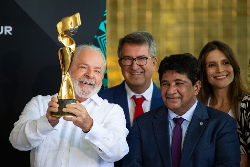 Presidente Lula e o presidente da CBF Ednaldo Rodrigues