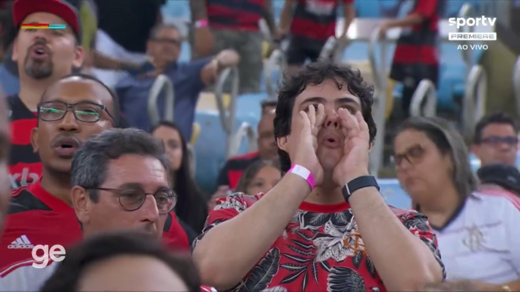 Torcida do Flamengo protesta após ruim atuação contra o Amazonas