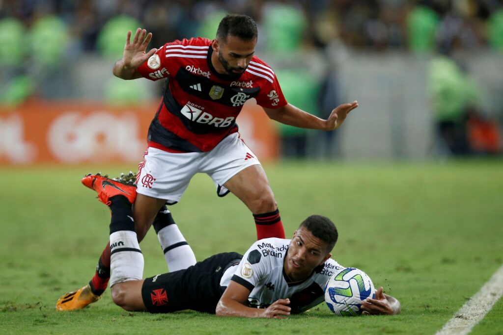 Vasco x Flamengo no Brasileirão 2023