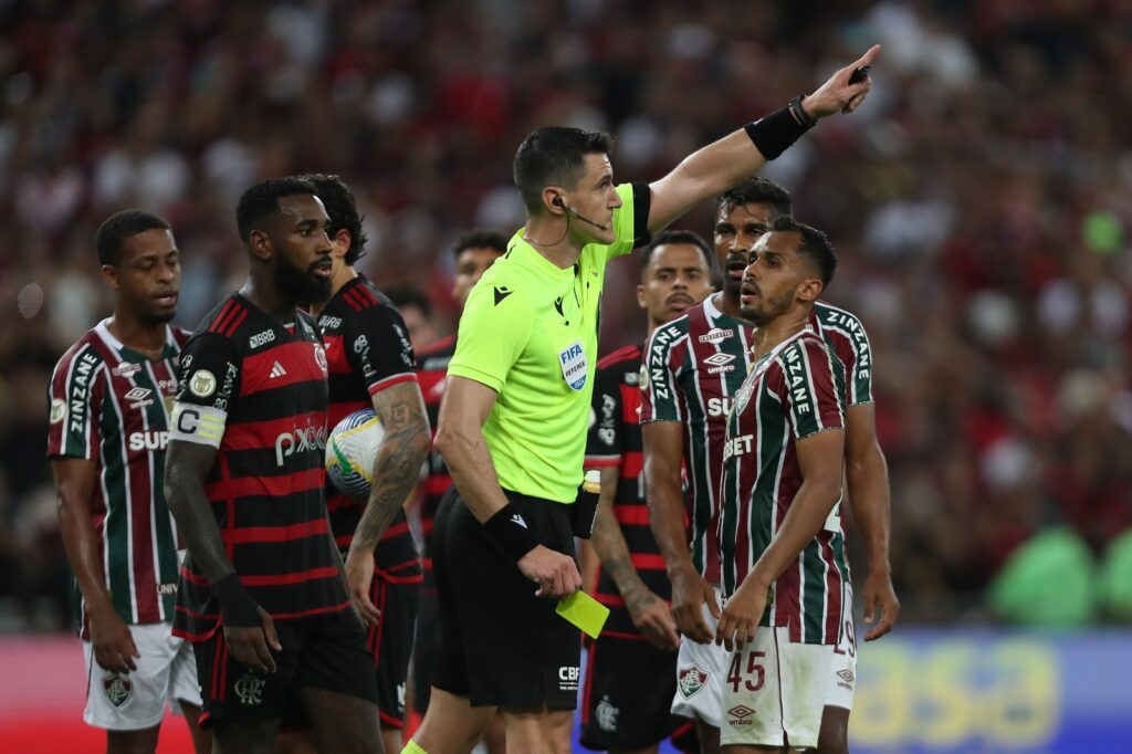 Maracanã: Flamengo deve incluir cláusula de saída por estádio próprio em contrato com Fluminense