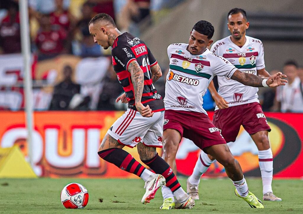 Fluminense divulga informação de ingressos pra enfrentar o Flamengo