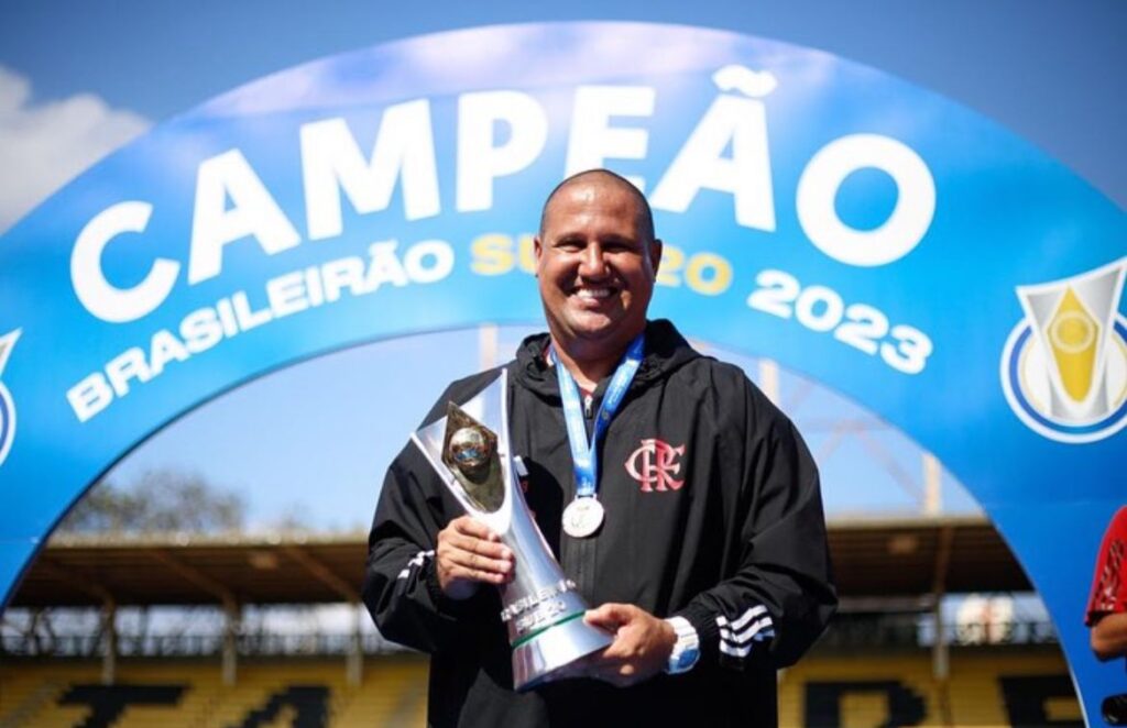 Mário Jorge campeão brasileiro sub-20