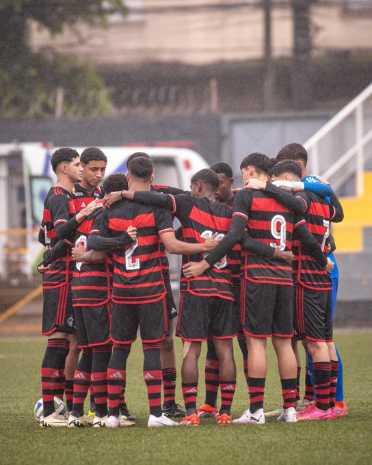 Flamengo bate o Audax nas categorias Sub-15 e Sub-17 do Carioca