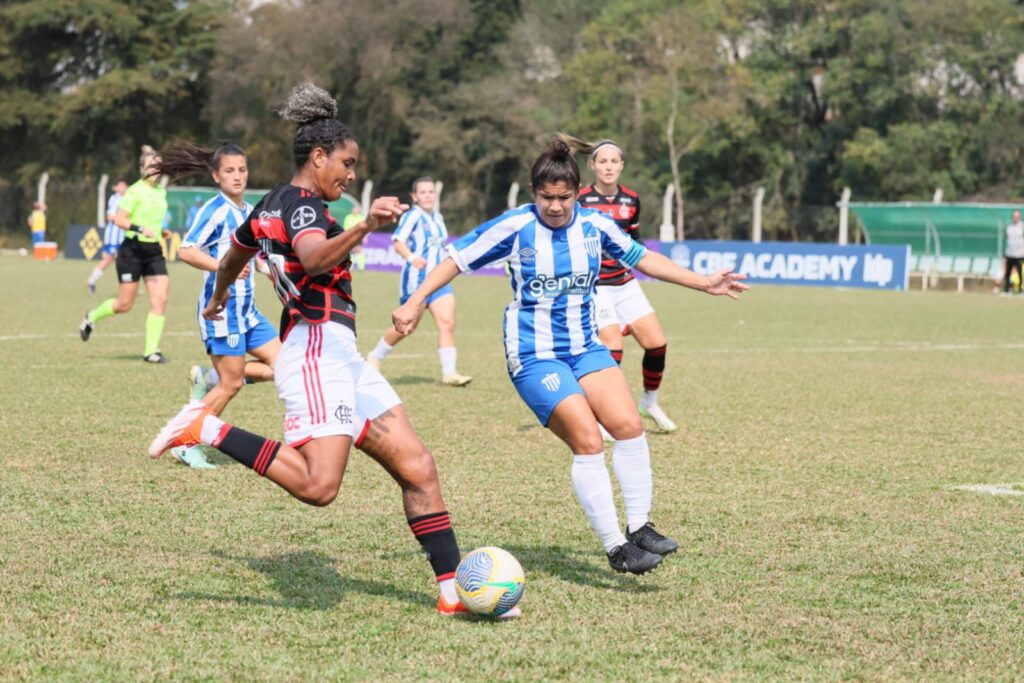 Flamengo Feminino empata com Avaí/Kindermann e segue na disputa pelo G-8 do Brasileirão