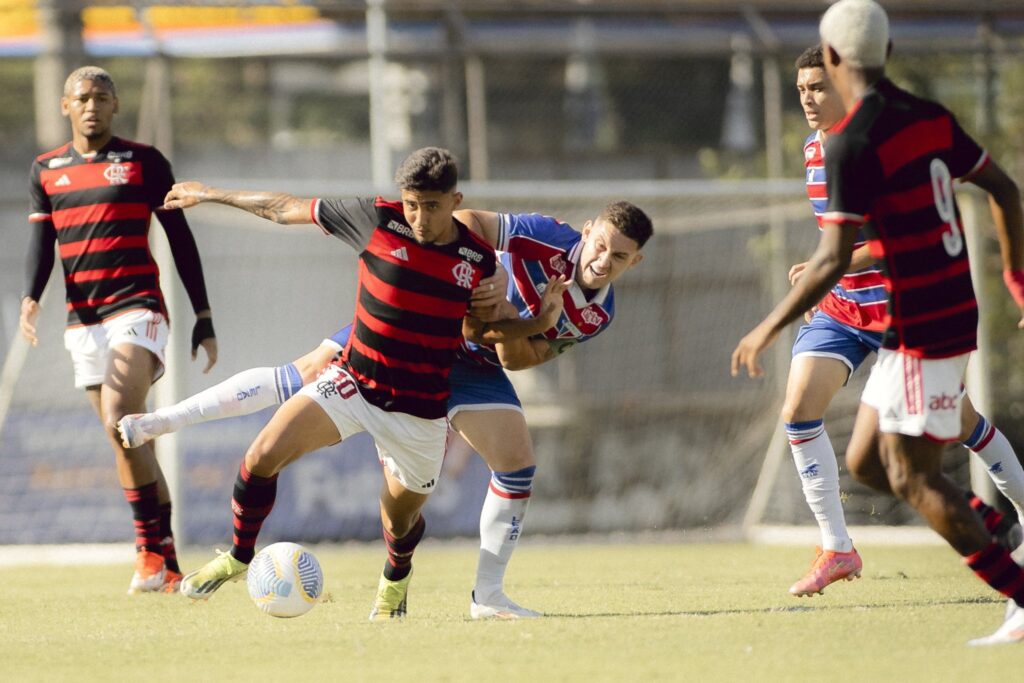 Flamengo perdeu para o Fortaleza e deixa o Brasileirão Sub-20